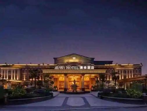 重慶紫水晶KTV。